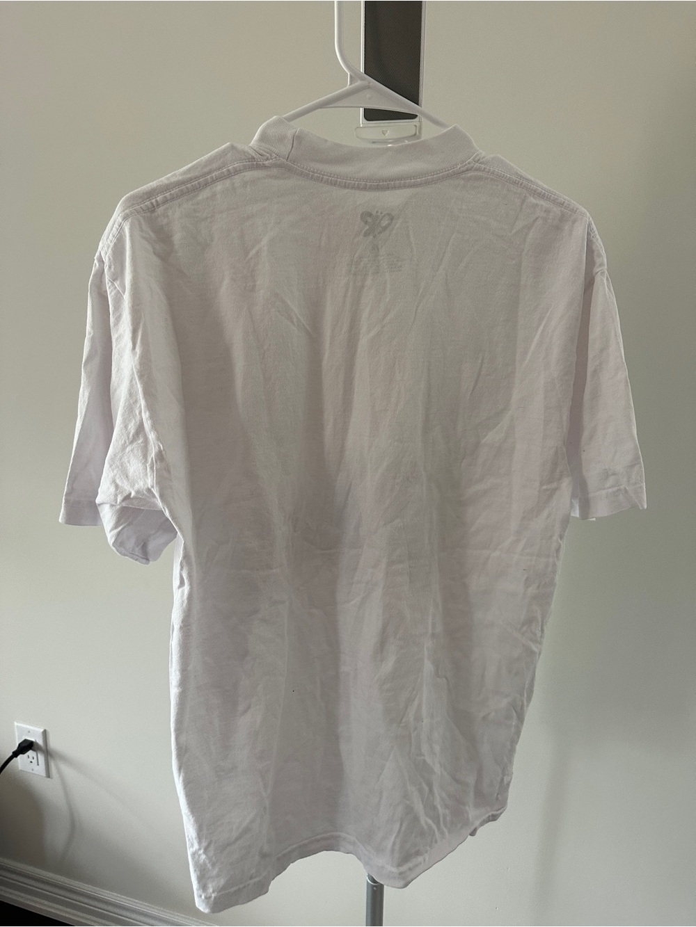Olivia Rodrigo SOUR Tour Merch Shirt - Picture 3 of 3